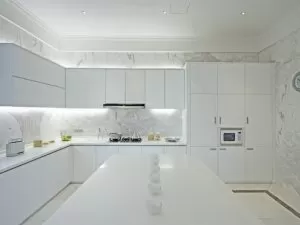 极简风格厨房橱柜家装效果图 纯白色厨房设计图片