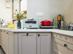 现代简约风格厨房装修效果图 灰色定制橱柜图片