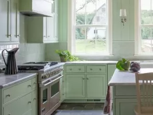 田园风格厨房薄荷绿橱柜装修效果图 让空间更柔和