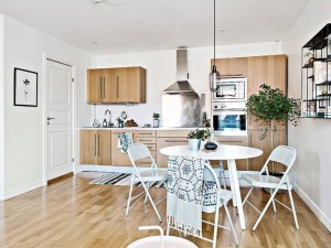 典雅北欧风开放式厨房效果图 原木色一字型橱柜图片