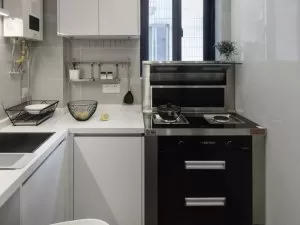 小厨房橱柜效果图 白色橱柜门效果图