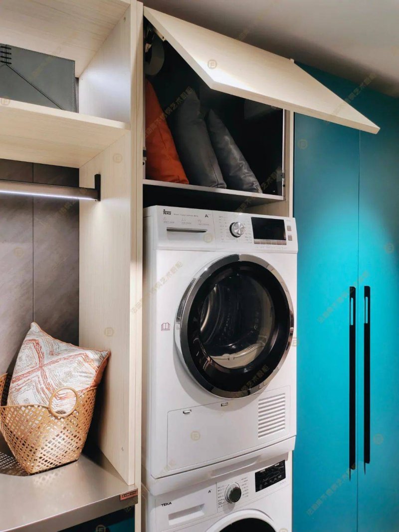 法迪奥不锈钢艺术厨柜图片 蓝色系橱柜产品效果图_30